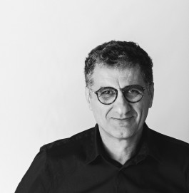 Mauro Bubbico, designer lucano, ritratto in bianco e nero